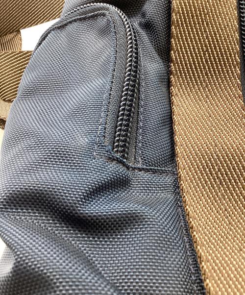 TUMI（トゥミ）TUMI (トゥミ) Alpha Bravo Monterey Sling ネイビーの古着・服飾アイテム