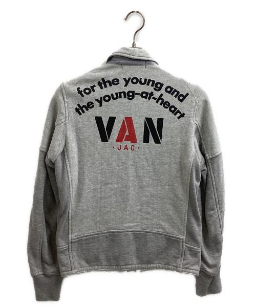 eYe COMME des GARCONS JUNYAWATANABE MAN（アイ コム デ ギャルソン ジュンヤ ワタナベ マン）eYe COMME des GARCONS JUNYAWATANABE MAN (アイ コム デ ギャルソン ジュンヤ ワタナベ マン) VAN　 (ヴァン) スウェットジャケット / WG-J909 / AD2010 グレー サイズ:XSの古着・服飾アイテム