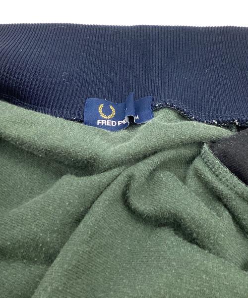 FRED PERRY（フレッドペリー）FRED PERRY (フレッドペリー) ベロアトラックジャケット グリーン サイズ:Mの古着・服飾アイテム