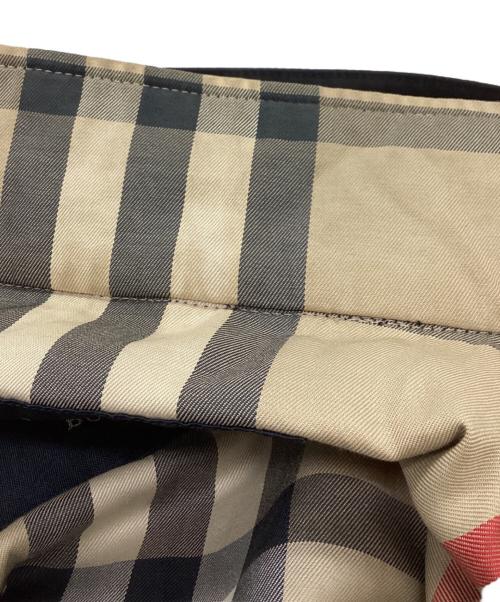 BURBERRY LONDON（バーバリーロンドン）BURBERRY LONDON (バーバリーロンドン) ライナー付スタンドカラーコート　/　BBB82-309-09 ブラック サイズ:Mの古着・服飾アイテム