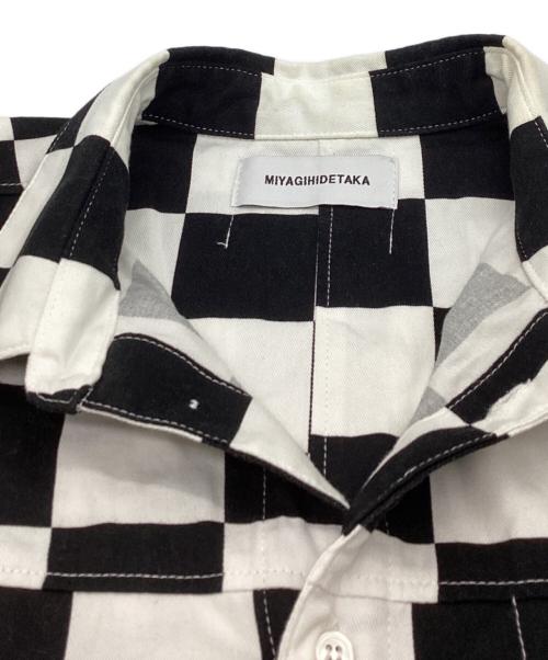 MIYAGIHIDETAKA（ミヤギヒデタカ）MIYAGIHIDETAKA (ミヤギヒデタカ) Bandana SS shirt ブラック×ホワイト サイズ:FREEの古着・服飾アイテム