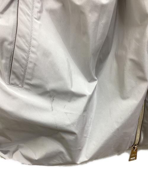 HERNO（ヘルノ）HERNO (ヘルノ) フーデッドショートコート / JC000030D  グレー サイズ:38の古着・服飾アイテム