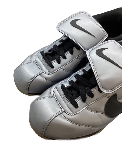 NIKE（ナイキ）NIKE (ナイキ) CORTEZ SE MTLC / HQ3490-099 グレー サイズ:27.5cmの古着・服飾アイテム