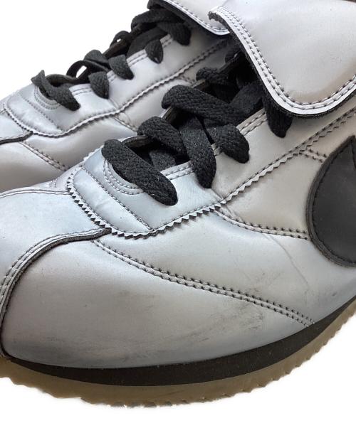 NIKE（ナイキ）NIKE (ナイキ) CORTEZ SE MTLC / HQ3490-099 グレー サイズ:27.5cmの古着・服飾アイテム