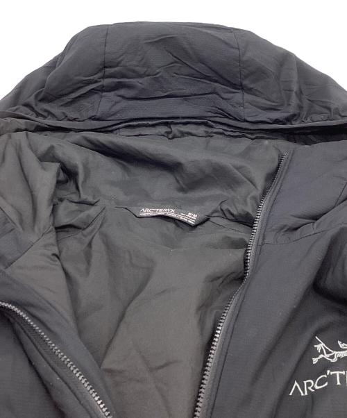 ARC'TERYX（アークテリクス）ARC'TERYX (アークテリクス) Atom Hoody ブラック サイズ:Mの古着・服飾アイテム