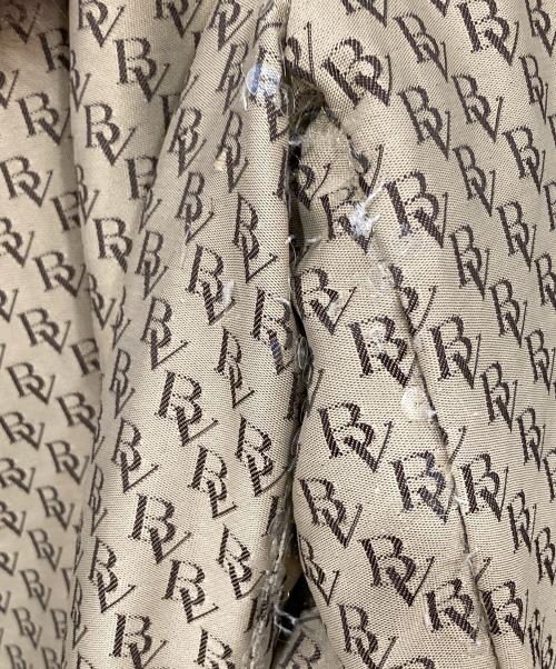 BOTTEGA VENETA（ボッテガベネタ）BOTTEGA VENETA (ボッテガベネタ) BV柄 スパンコールファージャケット ベージュ サイズ:42の古着・服飾アイテム