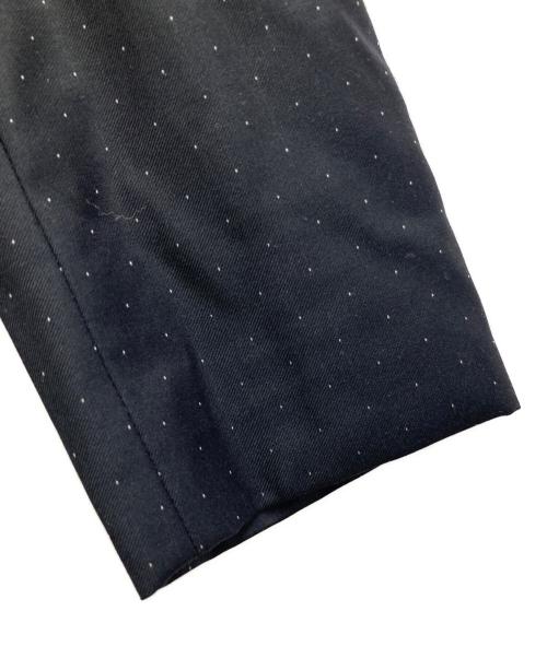 EMPORIO ARMANI（エンポリオ アルマーニ）EMPORIO ARMANI (エンポリオ アルマーニ) セットアップスーツ / V1V16E V1131 ブラック サイズ:48の古着・服飾アイテム