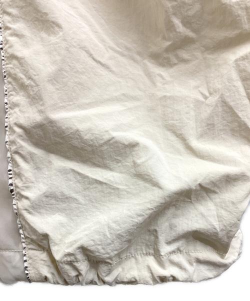 UMBRO（アンブロ）UMBRO (アンブロ) ROSE BUD (ローズバッド) トラックパンツ / 601-5130005 ベージュ サイズ:FREEの古着・服飾アイテム