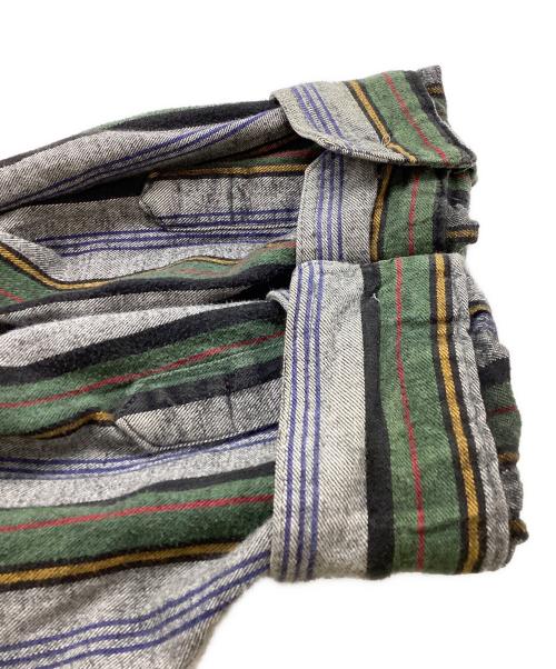 Eddie Bauer（エディーバウアー）Eddie Bauer (エディーバウアー) ストライプシャツ / 黒タグ後期 / 80s~ オリーブ サイズ:表記無しの古着・服飾アイテム