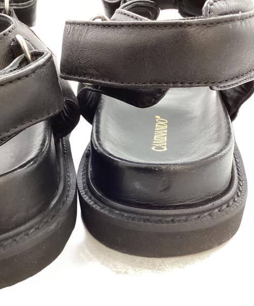 Caminando（カミナンド）Caminando (カミナンド) TOUCH-STRAP SANDALS　23093510006110 ブラック サイズ:38の古着・服飾アイテム