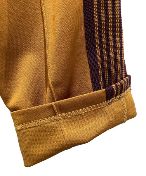Needles（ニードルズ）Needles (ニードルズ) Narrow Track Pant　IN182 イエロー サイズ:Mの古着・服飾アイテム