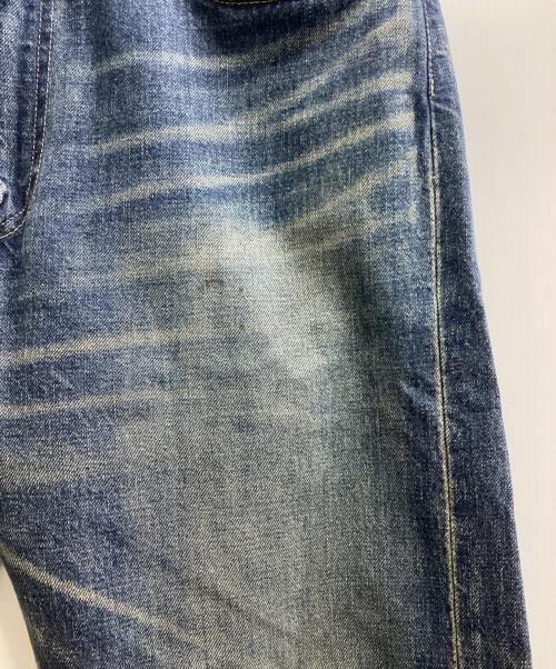 A BATHING APE（アベイシングエイプ）A BATHING APE (アベイシングエイプ) バックプリントデニムパンツ インディゴ サイズ:Lの古着・服飾アイテム
