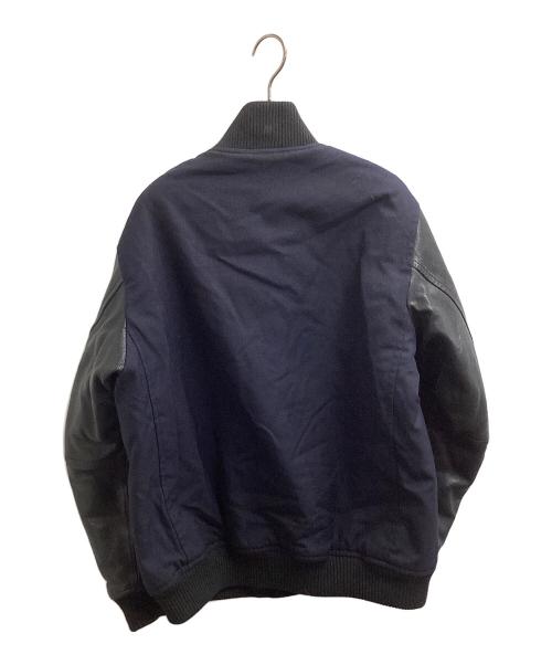 YOHJI YAMAMOTO（ヨウジヤマモト）YOHJI YAMAMOTO (ヨウジヤマモト) New Era (ニューエラ) スタジアムジャケット / HV-Y30-811 ネイビー サイズ:Ｍの古着・服飾アイテム