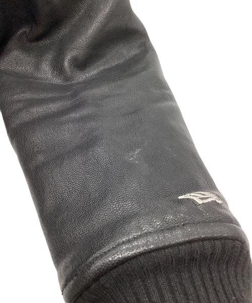 YOHJI YAMAMOTO（ヨウジヤマモト）YOHJI YAMAMOTO (ヨウジヤマモト) New Era (ニューエラ) スタジアムジャケット / HV-Y30-811 ネイビー サイズ:Ｍの古着・服飾アイテム