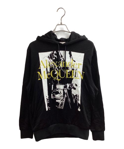 ALEXANDER McQUEEN（アレキサンダーマックイーン）ALEXANDER McQUEEN (アレキサンダーマックイーン) プリントフーディー　/　QTZ45 ブラック サイズ:Mの古着・服飾アイテム