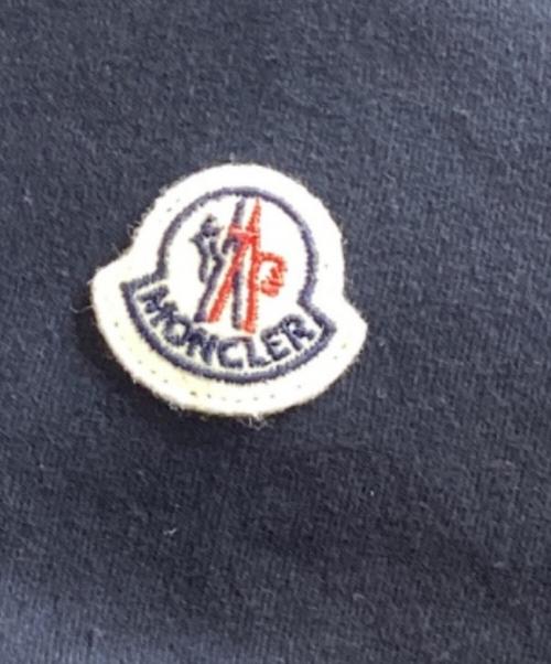 MONCLER（モンクレール）MONCLER (モンクレール) MAGLIA T-SHIRT / マリアTシャツ / ワンポイントロゴ / H10918C71600 ネイビー サイズ:Mの古着・服飾アイテム