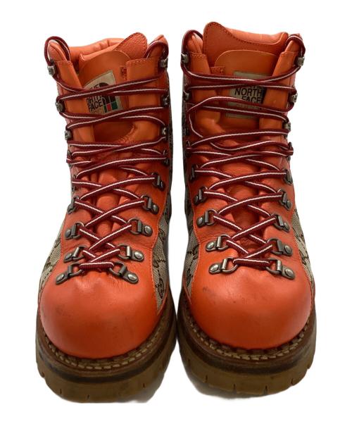 GUCCI（グッチ）GUCCI (グッチ) THE NORTH FACE (ザ ノース フェイス) GGキャンバストレッキングブーツ / 679914 オレンジ サイズ:10の古着・服飾アイテム