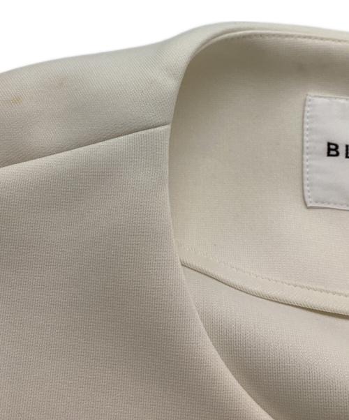 BLENHEIM（ブレンヘイム）BLENHEIM (ブレンヘイム) ボンディングノーカラージャケット / U132-002 アイボリー サイズ:Sの古着・服飾アイテム