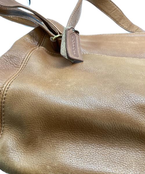 COACH（コーチ）COACH (コーチ) ショルダーバッグ　/　4920　/　OLD COACH ブラウンの古着・服飾アイテム
