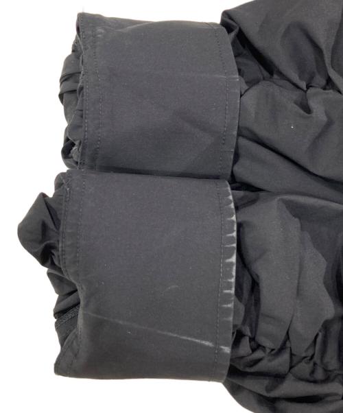 CADUNE（カデュネ）CADUNE (カデュネ) 袖シャーリングワンピース ブラック サイズ:36の古着・服飾アイテム