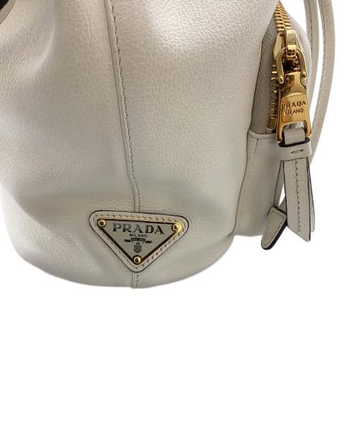 PRADA（プラダ）PRADA (プラダ) デュエットバケット レザーハンドバッグ ホワイトの古着・服飾アイテム