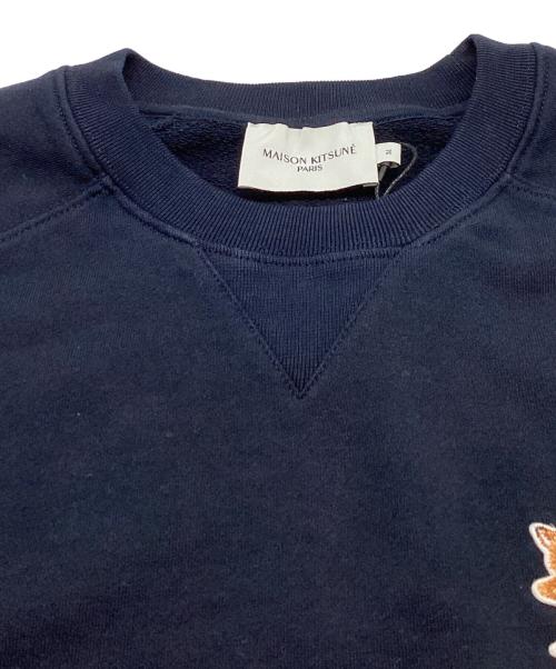 maison kitsune（メゾンキツネ）MAISON KITSUNE (メゾンキツネ) CHILLAX FOX PATCH CLASSIC SWEATSHIRT ネイビー サイズ:Mの古着・服飾アイテム