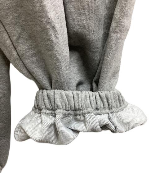 FCMM（エフシーエムエム）FCMM (エフシーエムエム) WIND AND SEA (ウィンダンシー) Round Wide Pants / コラボ スウェットパンツ / FC021050BW グレー サイズ:Mの古着・服飾アイテム