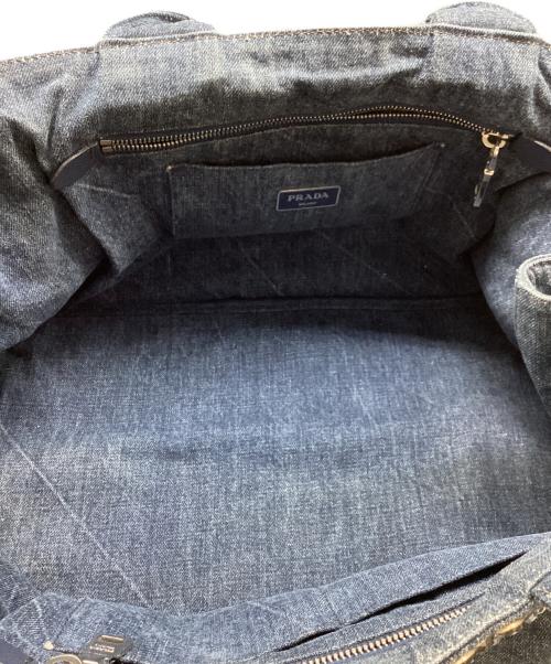 PRADA（プラダ）PRADA (プラダ) デニム カナパM / デニムスタッズトートバッグ　B2642O インディゴの古着・服飾アイテム