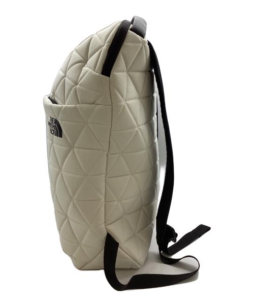 THE NORTH FACE（ザ ノース フェイス）THE NORTH FACE (ザ ノース フェイス) Geoface Slim Pack / ジオフェイススリムパック アイボリー 未使用品の古着・服飾アイテム