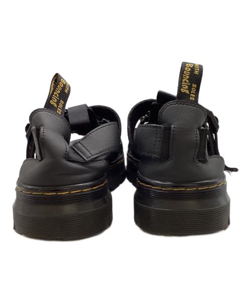 Dr.Martens（ドクターマーチン）Dr.Martens (ドクターマーチン) PEARSON マルチストラップ サンダル ブラック サイズ:7の古着・服飾アイテム
