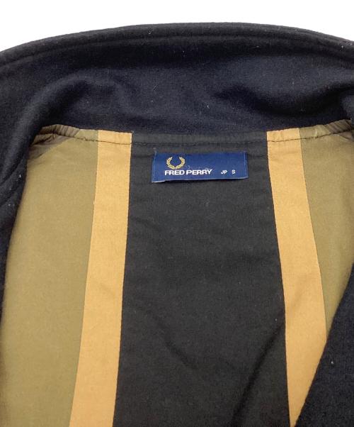 FRED PERRY（フレッドペリー）FRED PERRY (フレッドペリー) ジップアップコート ネイビー サイズ:Sの古着・服飾アイテム