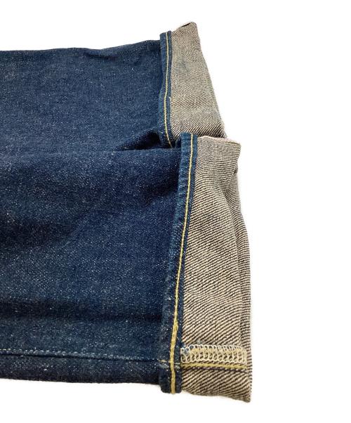 ONI DENIM（オニデニム）ONI DENIM (オニデニム) 鬼刺繍デニムパンツ インディゴ サイズ:36の古着・服飾アイテム