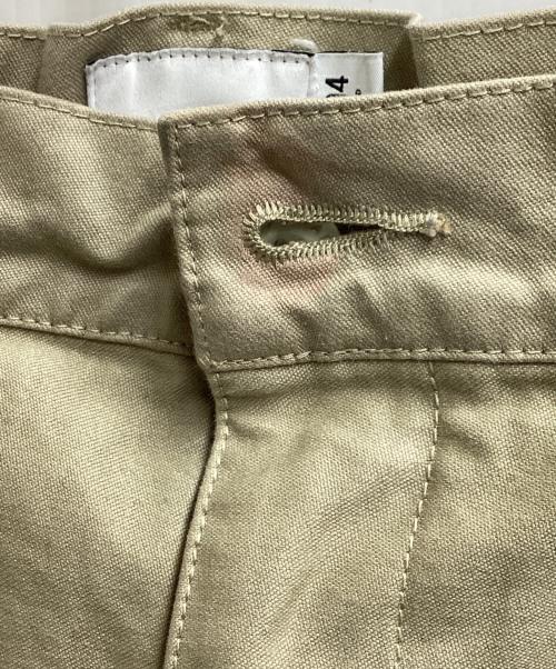 WTAPS（ダブルタップス）WTAPS (ダブルタップス) 25AW Trousers Cotton. Backsatin パンツ / 252CWDT PTM07 ベージュ サイズ:4の古着・服飾アイテム