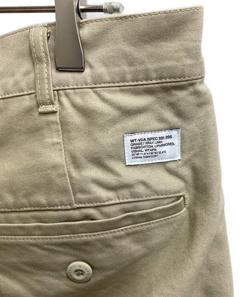 WTAPS（ダブルタップス）WTAPS (ダブルタップス) 25AW Trousers Cotton. Backsatin パンツ / 252CWDT PTM07 ベージュ サイズ:4の古着・服飾アイテム
