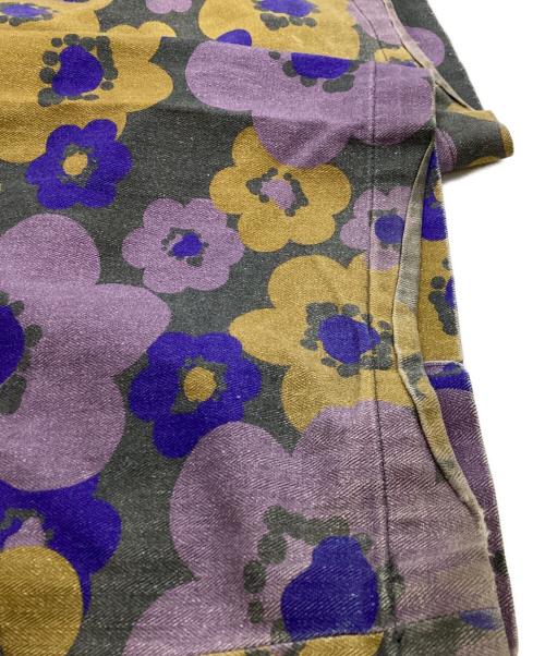Acne studios（アクネ ストゥディオズ）ACNE STUDIOS (アクネ ストゥディオズ) FLOWER PRINT TROUSERS / フラワープリントトラウザー / FA-UX-TROU000063 グレー サイズ:Mの古着・服飾アイテム