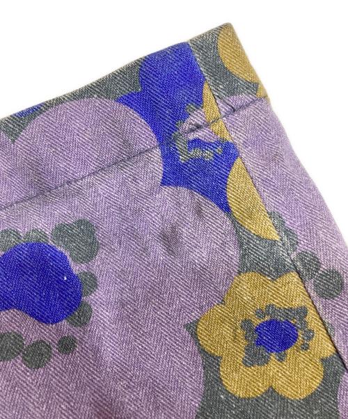 Acne studios（アクネ ストゥディオズ）ACNE STUDIOS (アクネ ストゥディオズ) FLOWER PRINT TROUSERS / フラワープリントトラウザー / FA-UX-TROU000063 グレー サイズ:Mの古着・服飾アイテム