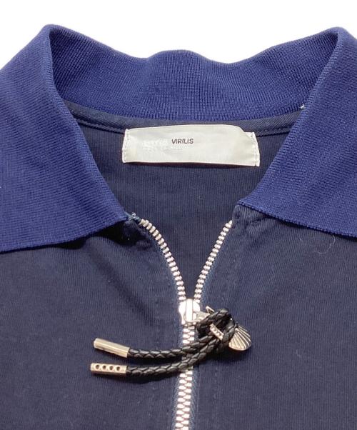 TOGA PULLA（トーガ プルラ）TOGA PULLA (トーガ プルラ) RUGGER ZIP TOP / TV01-JK338 ネイビー サイズ:46の古着・服飾アイテム