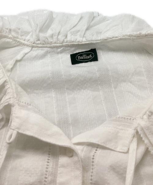 the Barnnet（ザ バーネット）the Barnnet (ザ バーネット) フリルブラウス ホワイト サイズ:FREEの古着・服飾アイテム