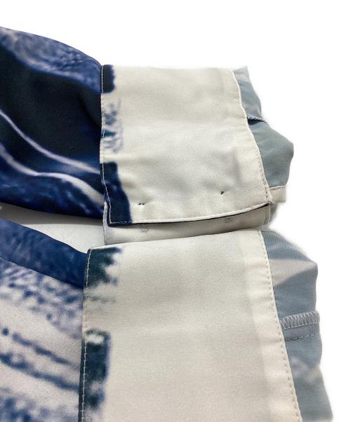 PRANK PROJECT（プランクプロジェクト）PRANK PROJECT (プランクプロジェクト) Denim Printed Shirt ホワイト×ブルー サイズ:FREEの古着・服飾アイテム