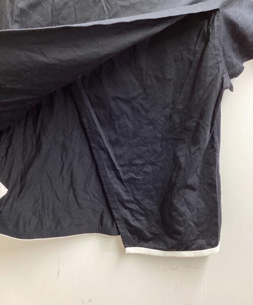 MONCLER（モンクレール）MONCLER (モンクレール) バックスリットTシャツ ネイビー サイズ:Sの古着・服飾アイテム