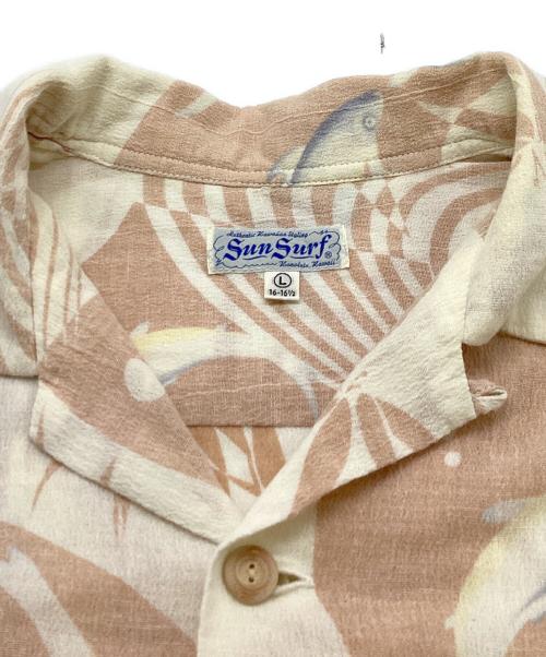 Sun Surf（サンサーフ）Sun Surf (サンサーフ) 鮎柄アロハシャツ アイボリー サイズ:Lの古着・服飾アイテム
