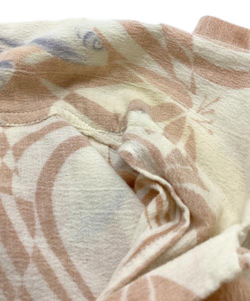 Sun Surf（サンサーフ）Sun Surf (サンサーフ) 鮎柄アロハシャツ アイボリー サイズ:Lの古着・服飾アイテム