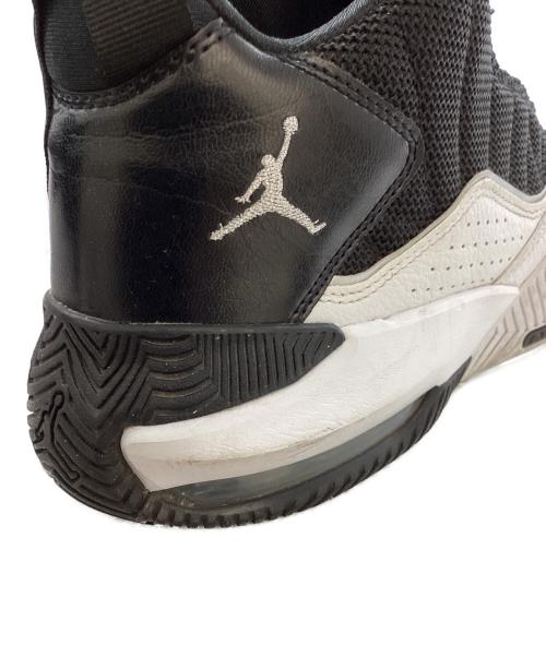 NIKE（ナイキ）NIKE (ナイキ) JORDAN STAY ROYAL 3　/　DB2884-006 ホワイト サイズ:27.5cmの古着・服飾アイテム