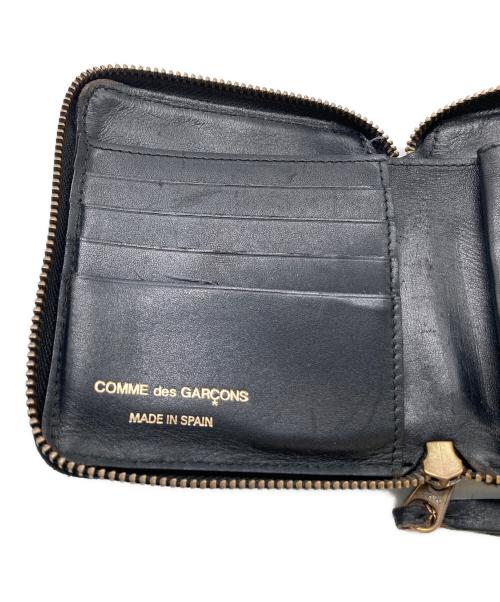 COMME des GARCONS（コムデギャルソン）COMME des GARCONS (コムデギャルソン) クローバー型 ラウンドジップウォレット  ブラックの古着・服飾アイテム