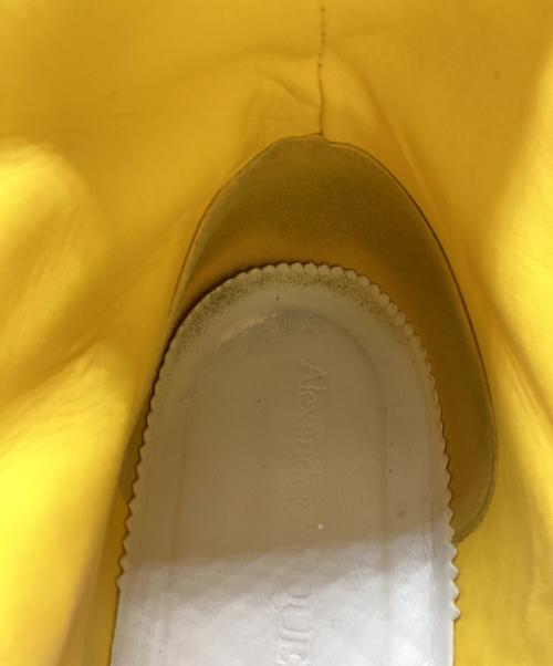 ALEXANDER McQUEEN（アレキサンダーマックイーン）ALEXANDER McQUEEN (アレキサンダーマックイーン) Tread Slick Boots ホワイト サイズ:41の古着・服飾アイテム