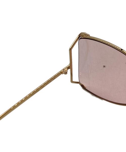 GUCCI（グッチ）GUCCI (グッチ) バタフライ サングラス / GG0252S ゴールド×ピンク サイズ:SIZE 63□18 135の古着・服飾アイテム