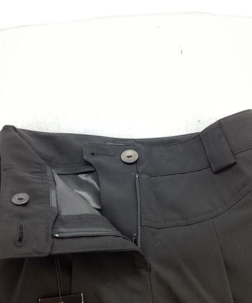 EMPORIO ARMANI（エンポリオ アルマーニ）EMPORIO ARMANI (エンポリオ アルマーニ) ウエスト切替スラックス ブラック サイズ:38の古着・服飾アイテム