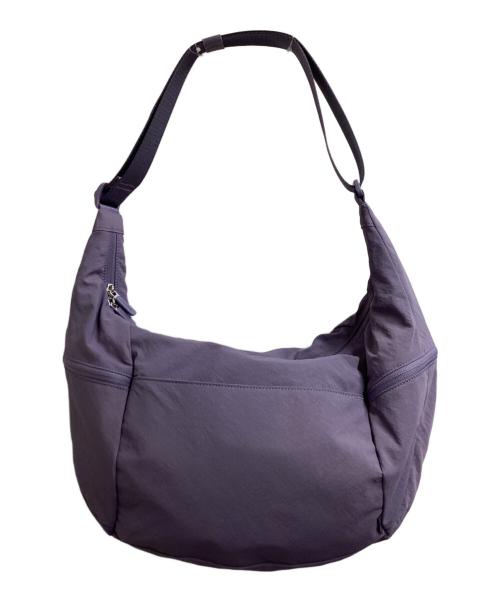 LULULEMON（ルルレモン）LULULEMON (ルルレモン) Large Slouchy Sling Bag 13L　/　LU9CADS パープルの古着・服飾アイテム