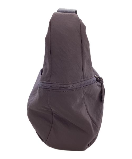 LULULEMON（ルルレモン）LULULEMON (ルルレモン) Large Slouchy Sling Bag 13L　/　LU9CADS パープルの古着・服飾アイテム