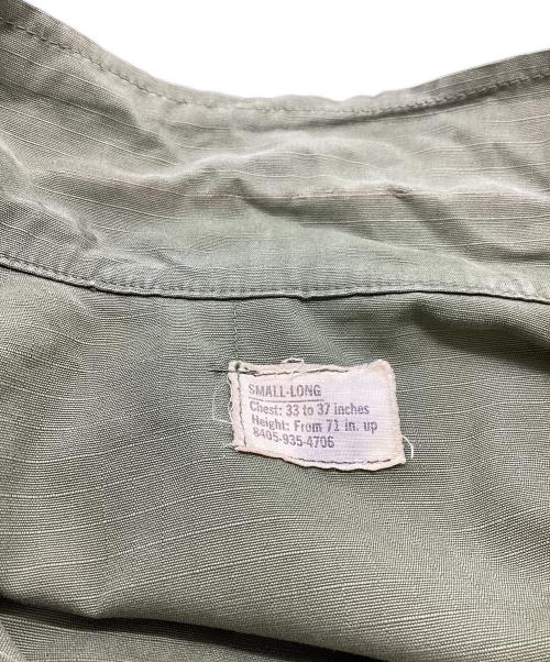 US ARMY（ユーエスアーミー）US ARMY (ユーエスアーミー) 4th JUNGLE FATIGUE JACKET  / 8405-935-4706 オリーブ サイズ:SMALL-LONGの古着・服飾アイテム